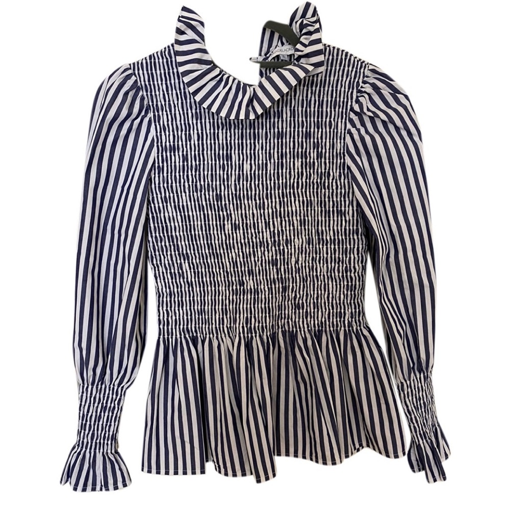 Maria de la Orden Alera de Magia shirt